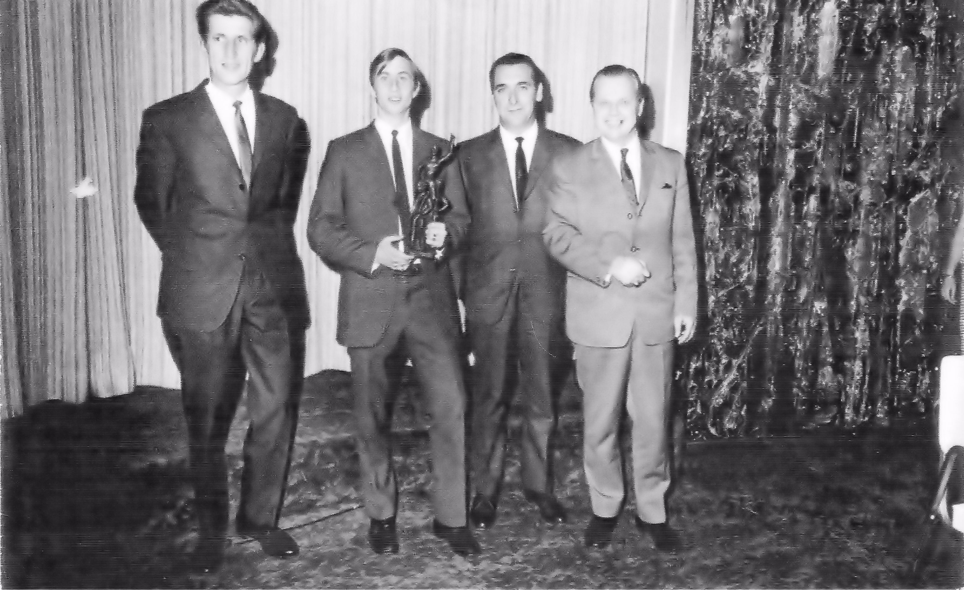 Aerdt B Kateman Cruiff L Grob en P Huysen