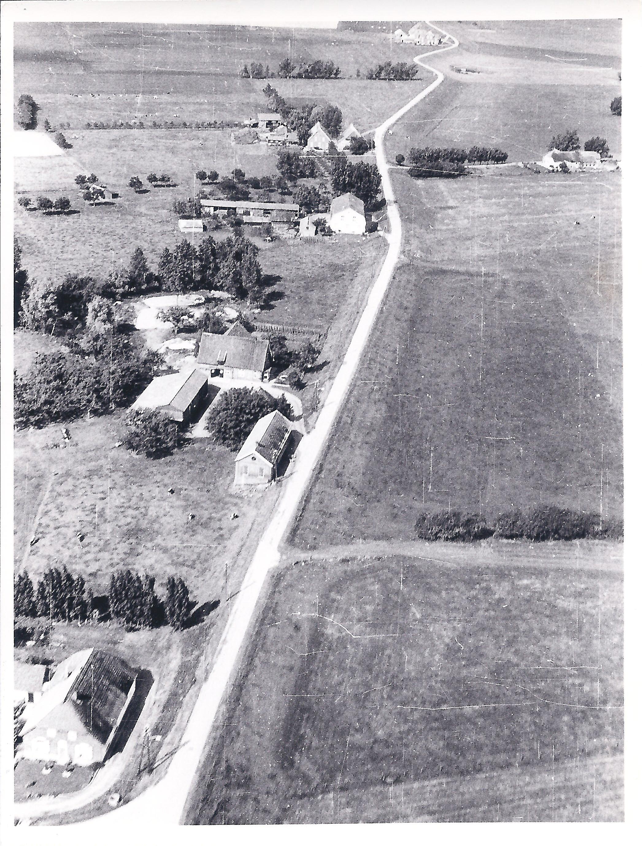 Aerdt Luchtfoto Boerderijen En Weg Collectie T Henderiksen