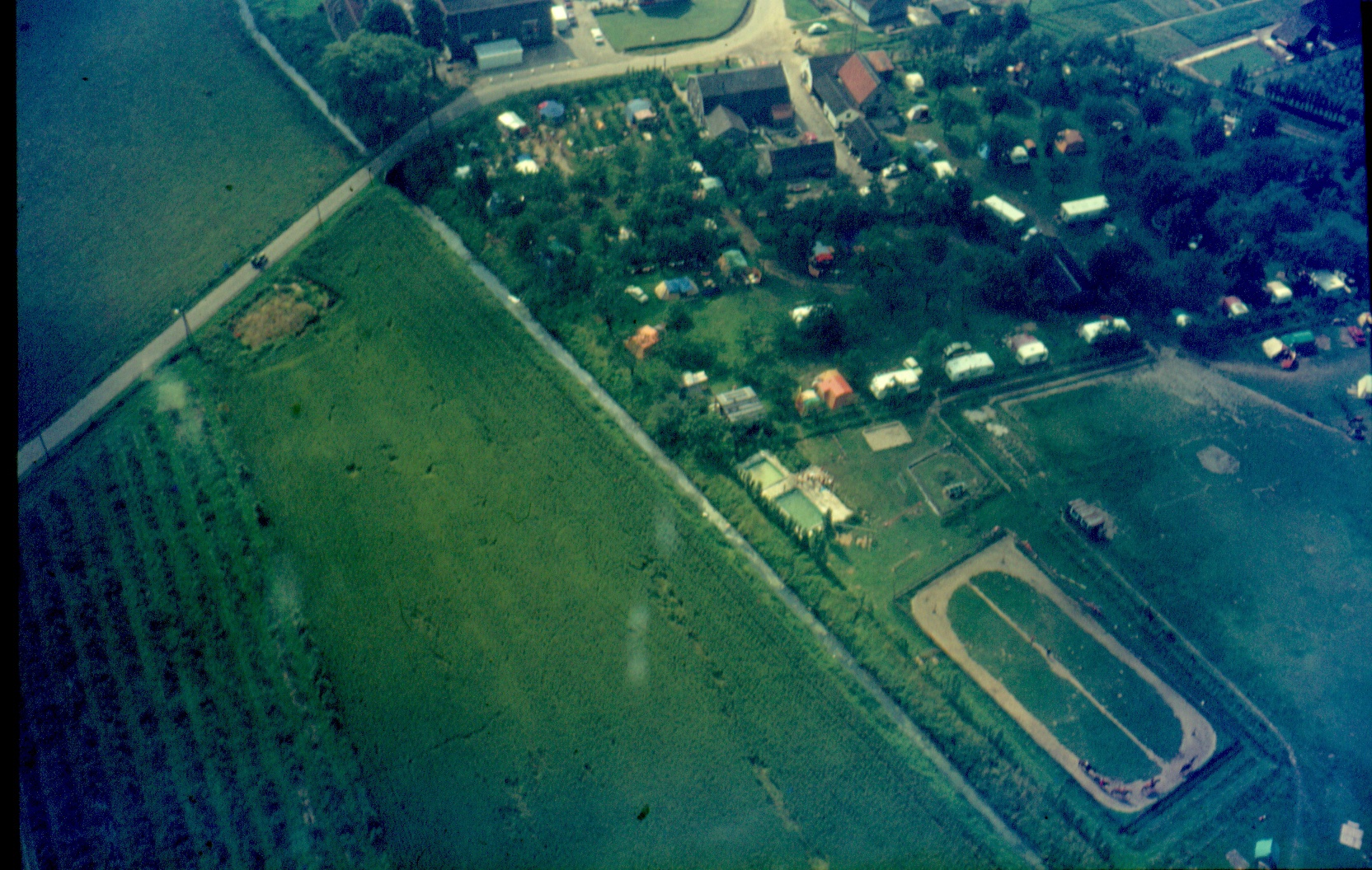 Aerdt Luchtfoto Camping Aerdtse Wacht Sportveld Collectie GB Janssen