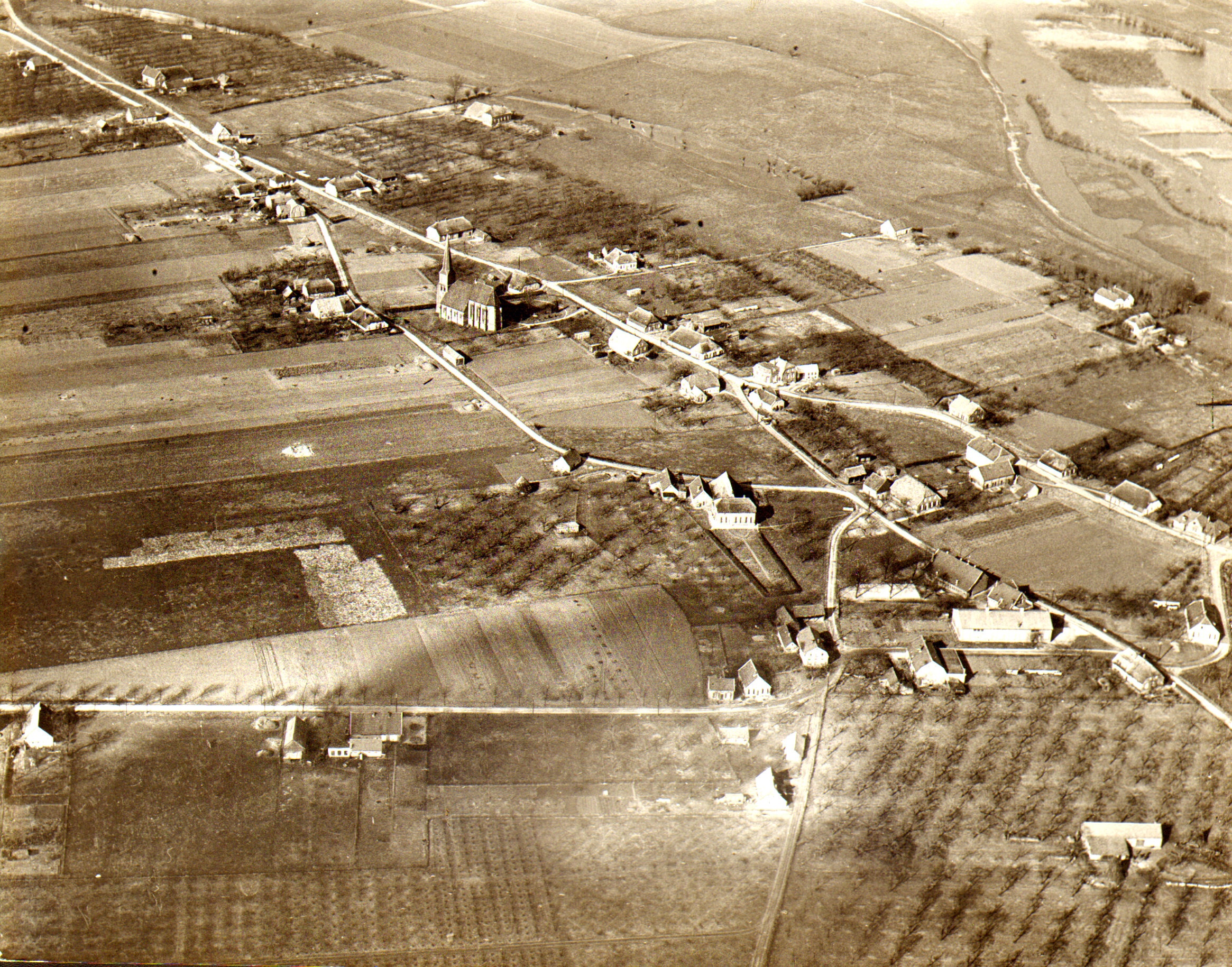 Aerdt Luchtfoto Gemeente Herwen En Aerdt 1954 Collectie Gemeente Rijnwaarden