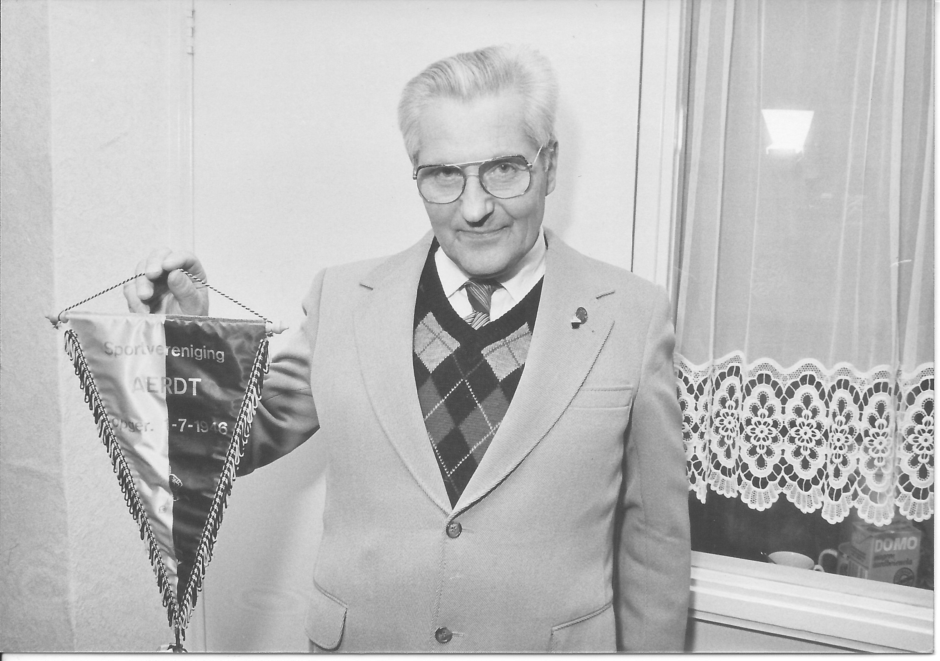 Aerdt Nov 1988 Sportieveling van het Jaar Jan Huisman Collectie T Hendriksen