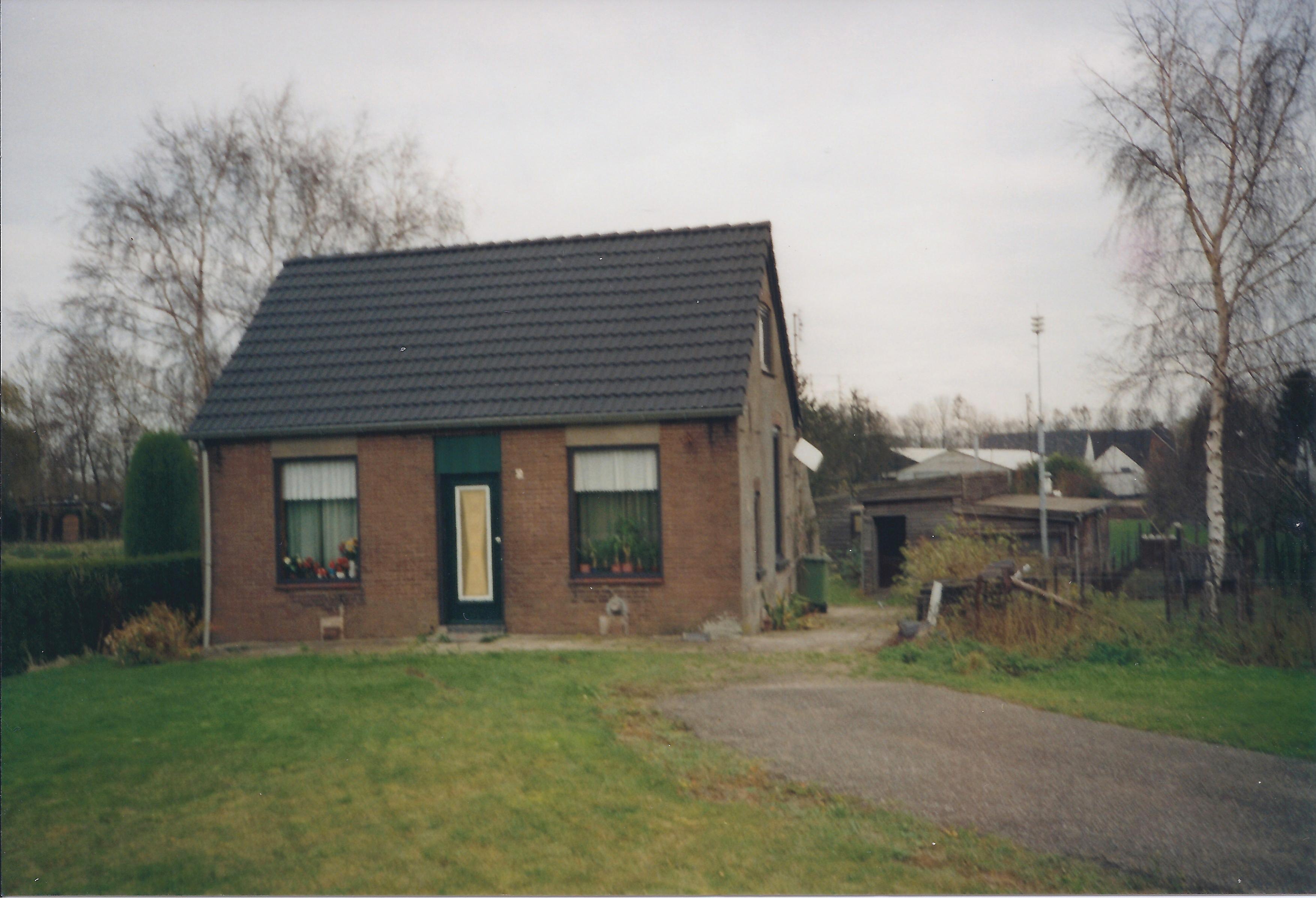 Aerdt Woning Jo Loef Pannerdensedijk 25 11 2000 Collectie T Hendriksen