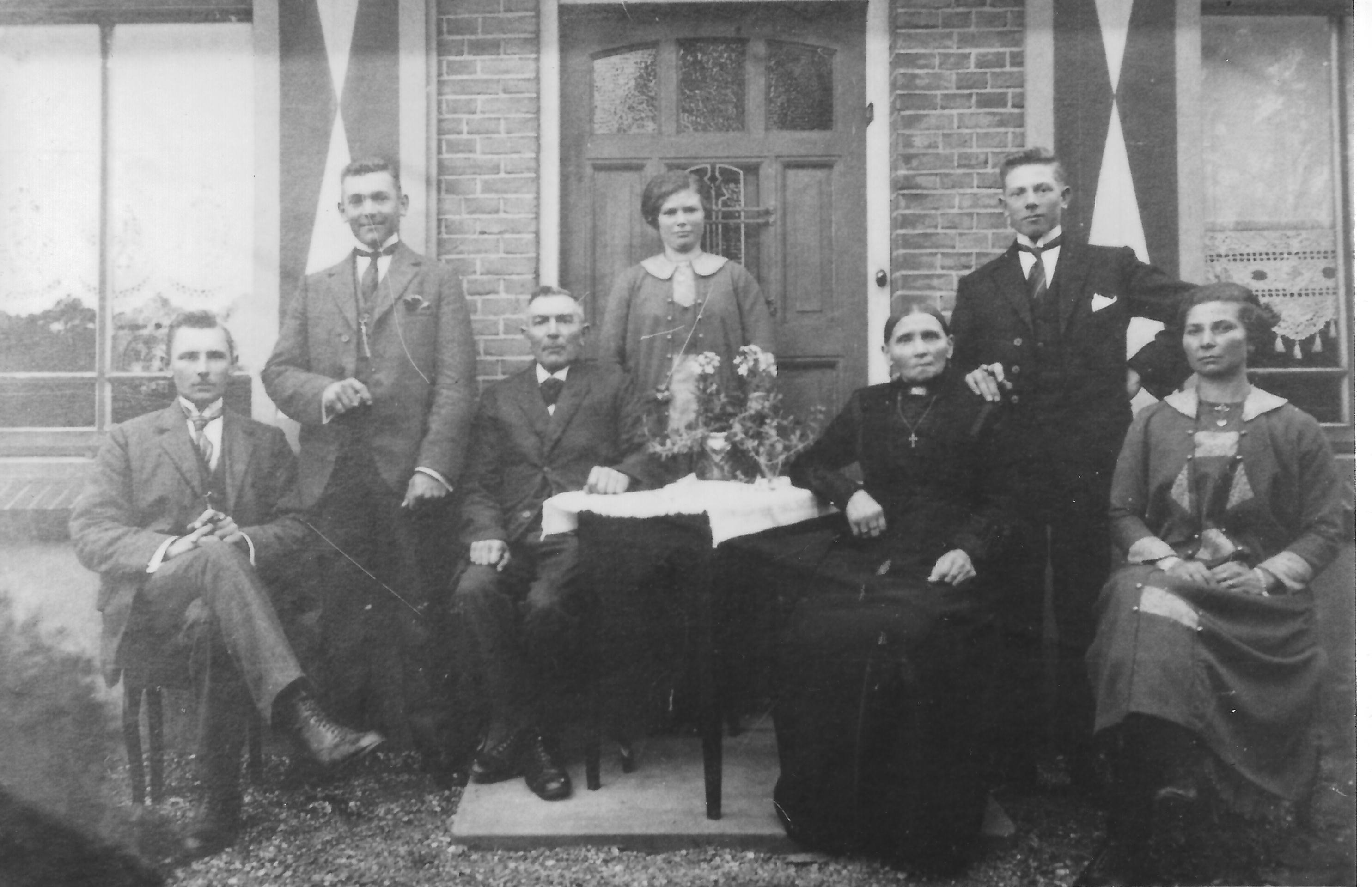 Terhaerdt Pannerden Collectie T Hendriksen